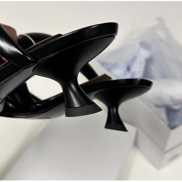 JW Pei Sara Mule In black Sz 39 8.5 Women’s Sandals Shoes Trend - Picture 7 of 8